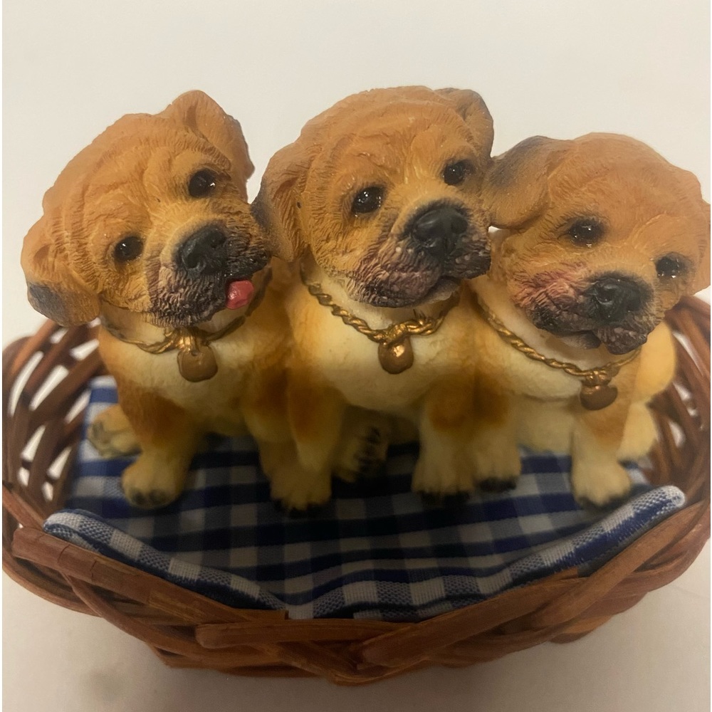 Vintage Trio Of Golden Retriever Puppies Resin, In their Cozy Basket Bed